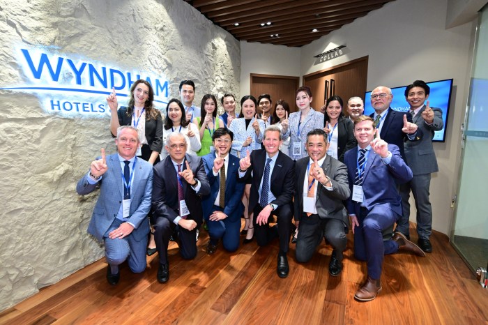 Wyndham hotel corporate